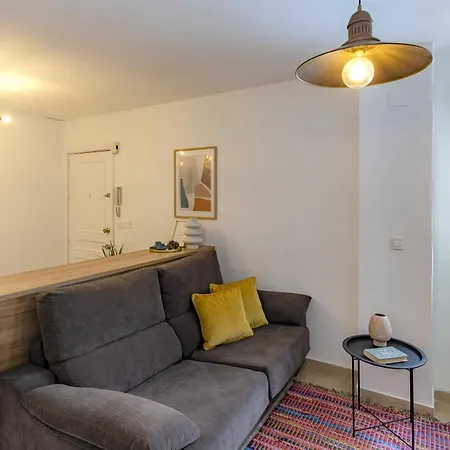 Mariana & Ganivet - Hostatel