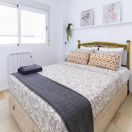 Mariana & Ganivet - Hostatel Apartamento