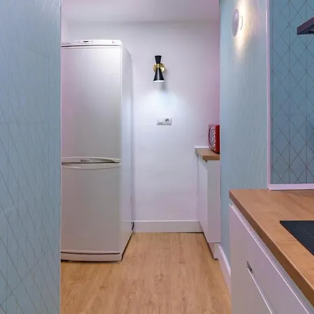 Mariana & Ganivet - Hostatel * غرناطة