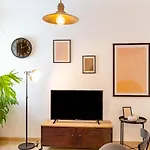 Mariana & Ganivet - Hostatel 公寓 *