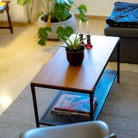 Apartment Mariana & Ganivet - Hostatel