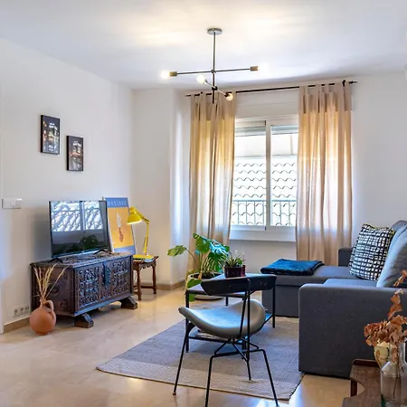 Apartment Mariana & Ganivet - Hostatel *
